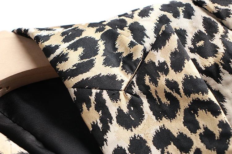 Leopard Print Vintage-Look Fashion Coat