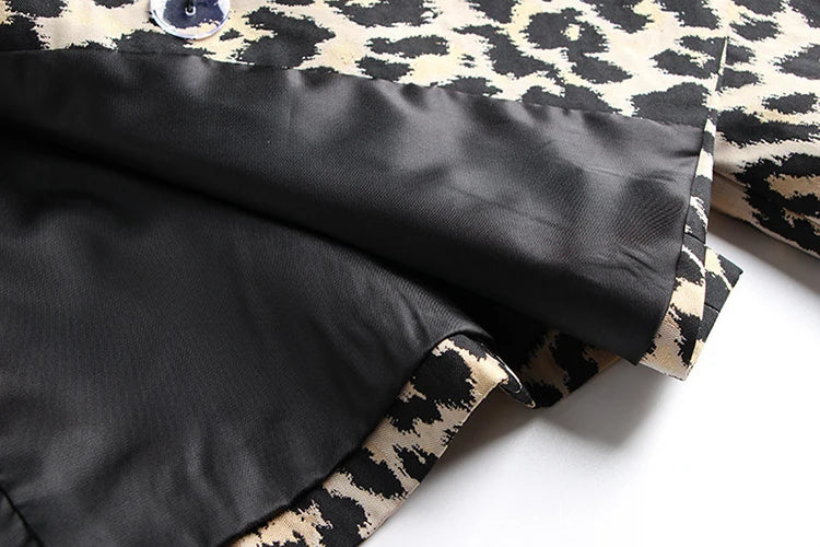 Leopard Print Vintage-Look Fashion Coat