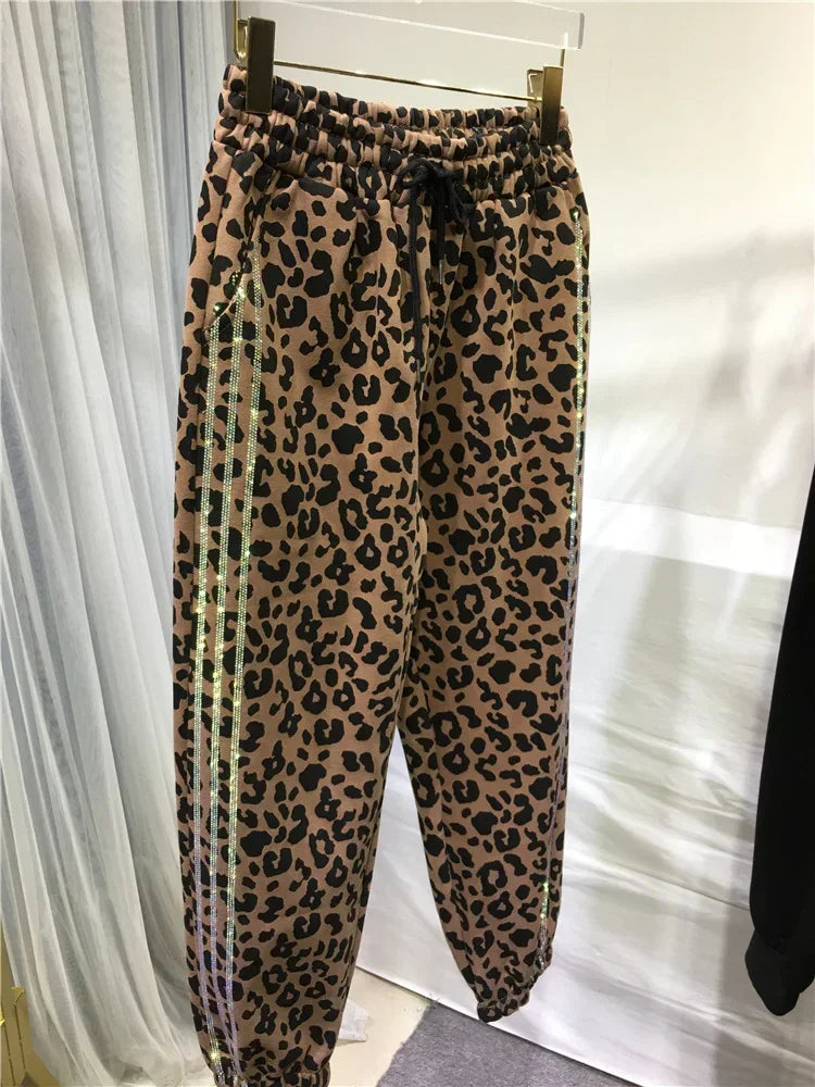 Vintage Style Diamonds Leopard Print Sweatpants