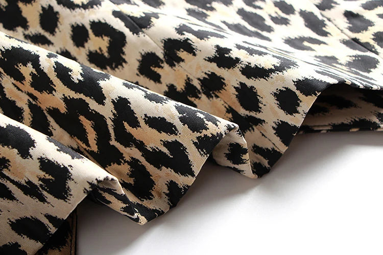 Leopard Print Vintage-Look Fashion Coat