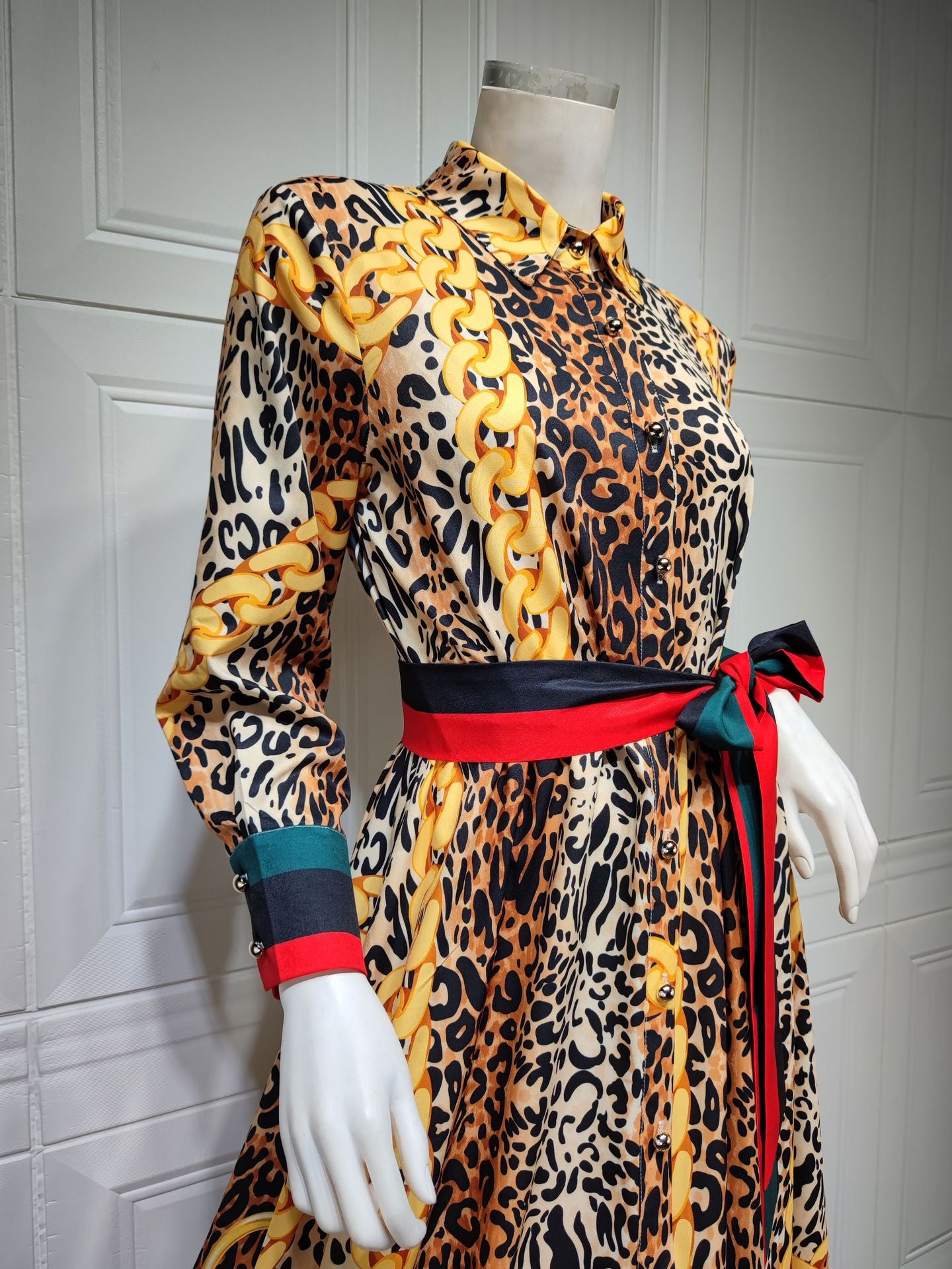 Leopard on sale print abaya